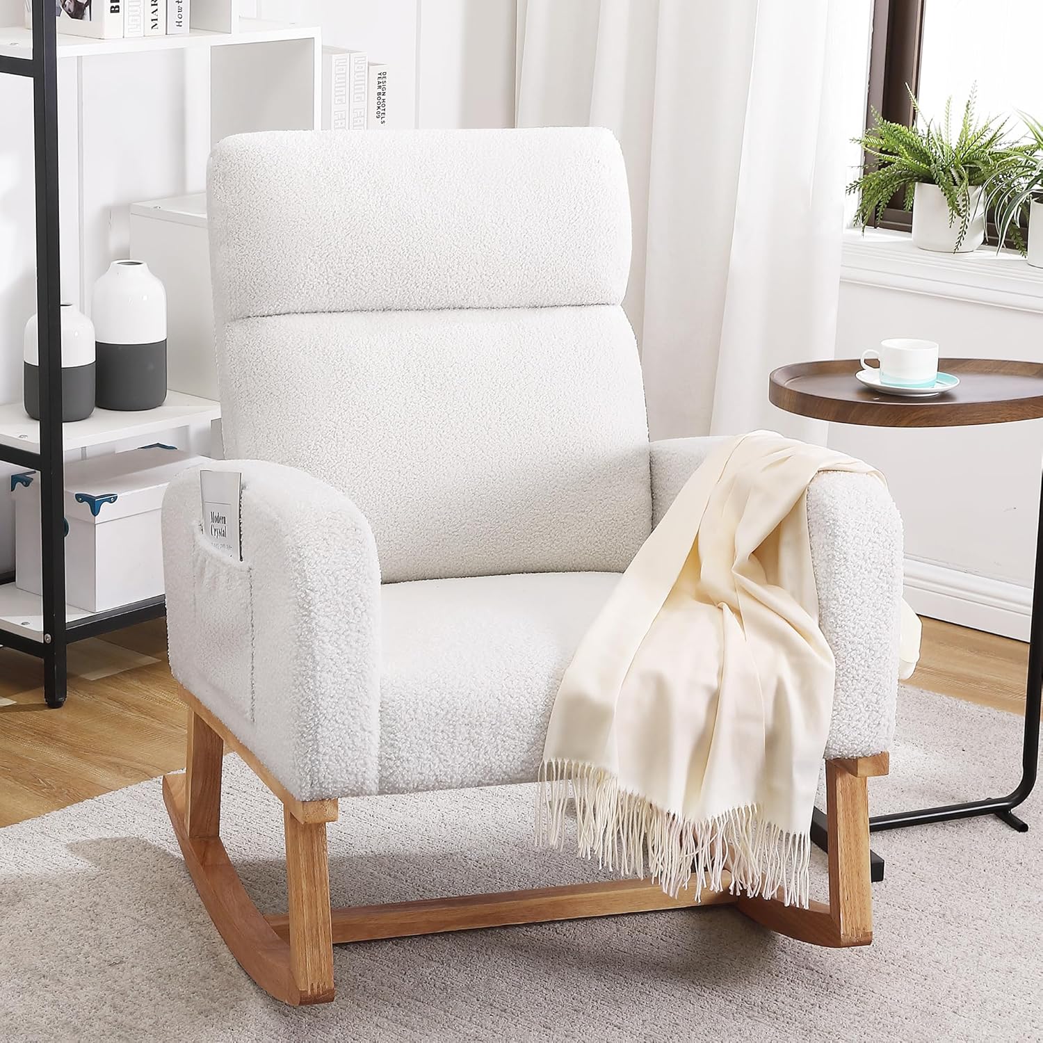 Rocking Chair Nursery, Sherpa  - Rocking Chair Nursery incelemesi ve fiyatı